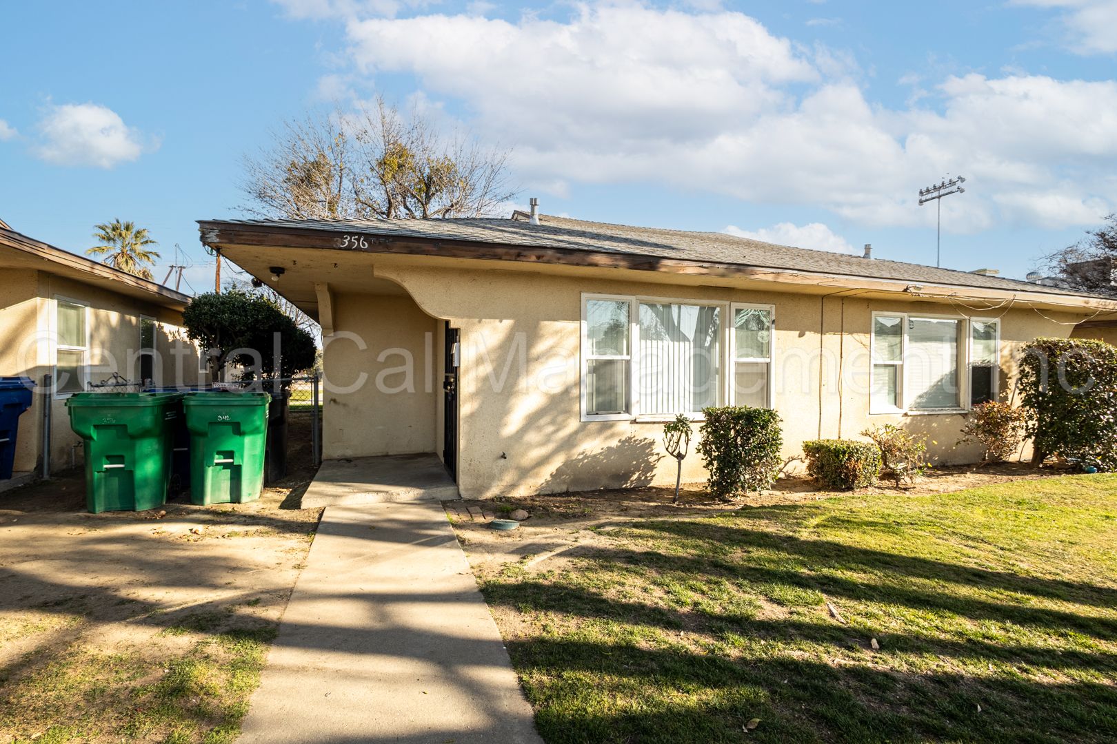 Shafter Apartment: 354-358 E Euclid Ave