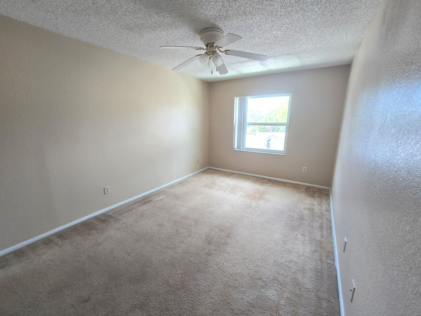 L9933S - 9933 Sweepstakes Ln Apt 4 10 of 12