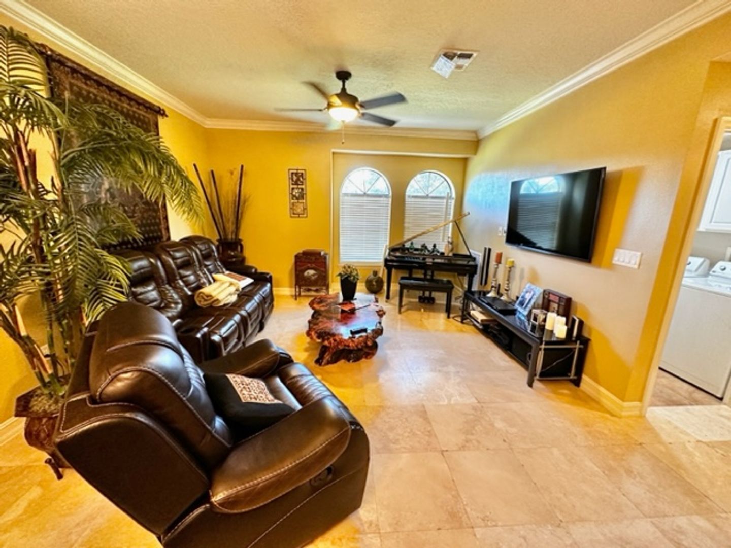 Lake Mary House: 4232 Messina Drive