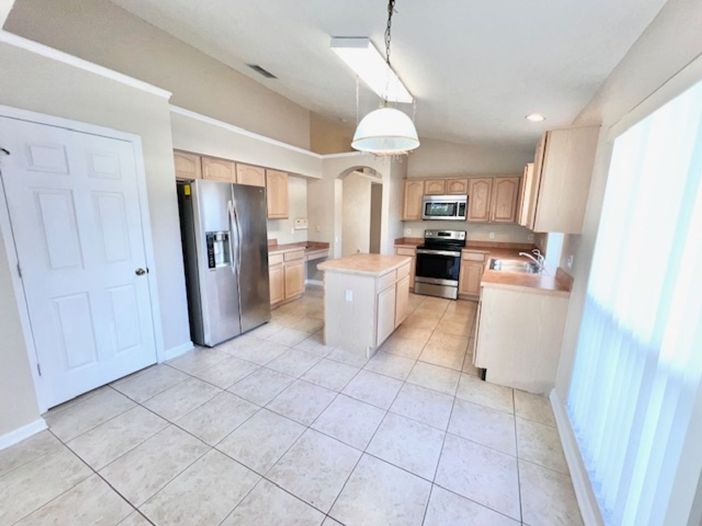 L1769P - 1769 Pine Bay Dr 6 of 12