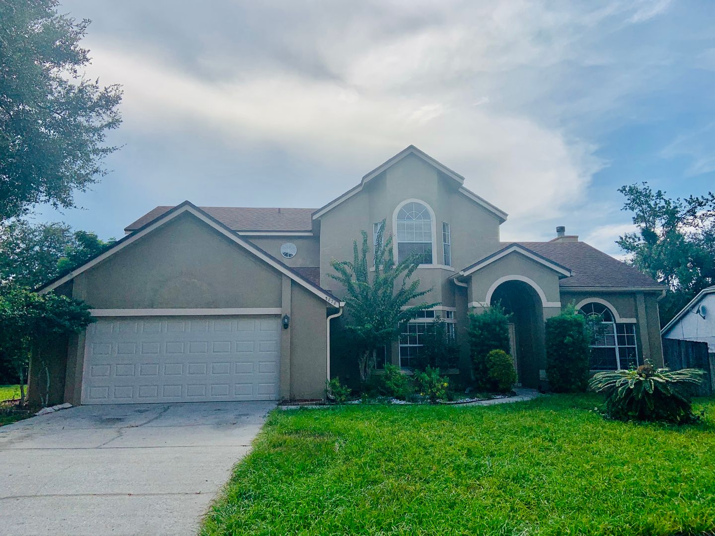 Oviedo House: 3878 Kingstone Oaks Cove