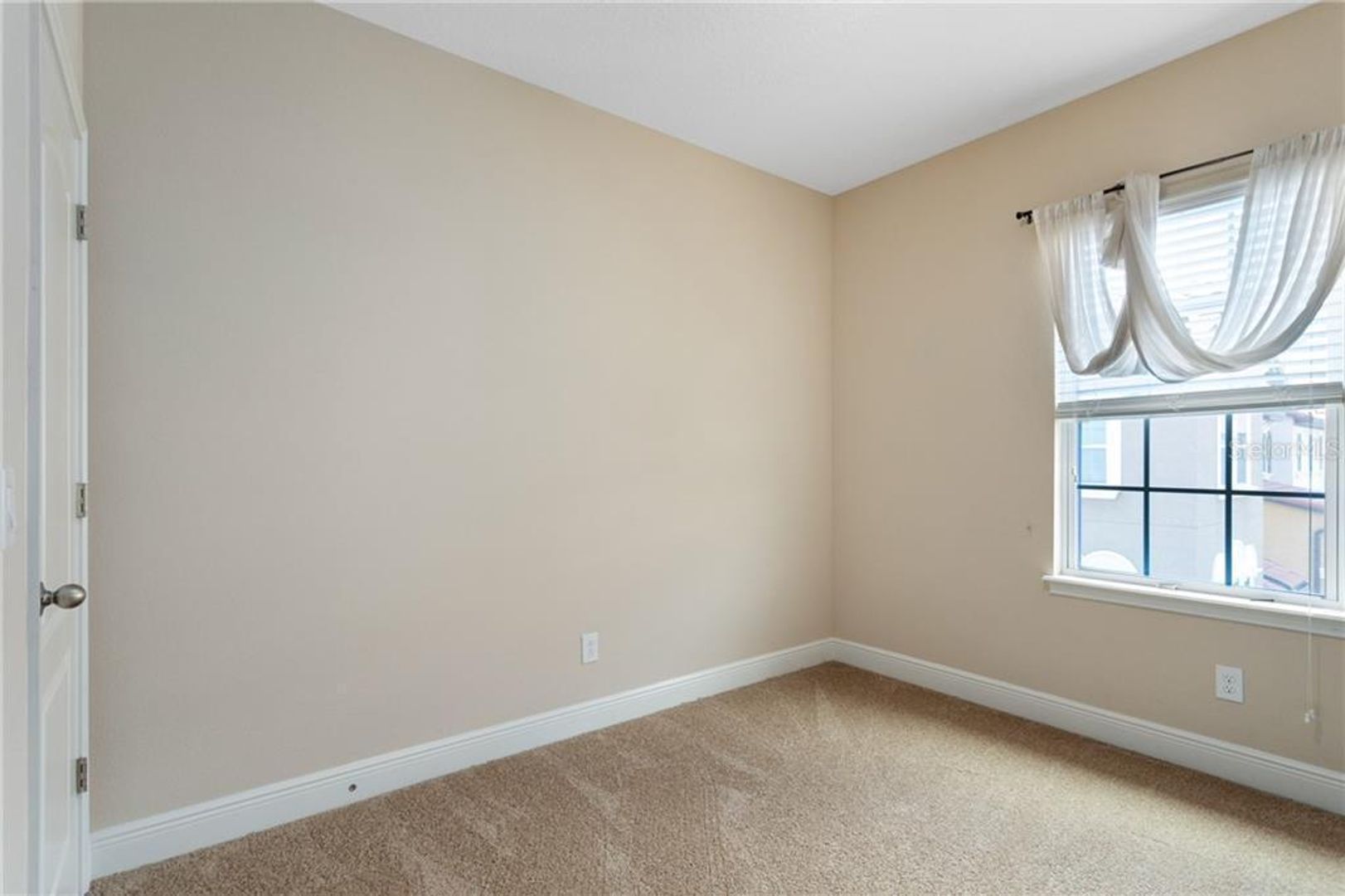 R1412L - 1412 Lobelia Drive 12 of 12