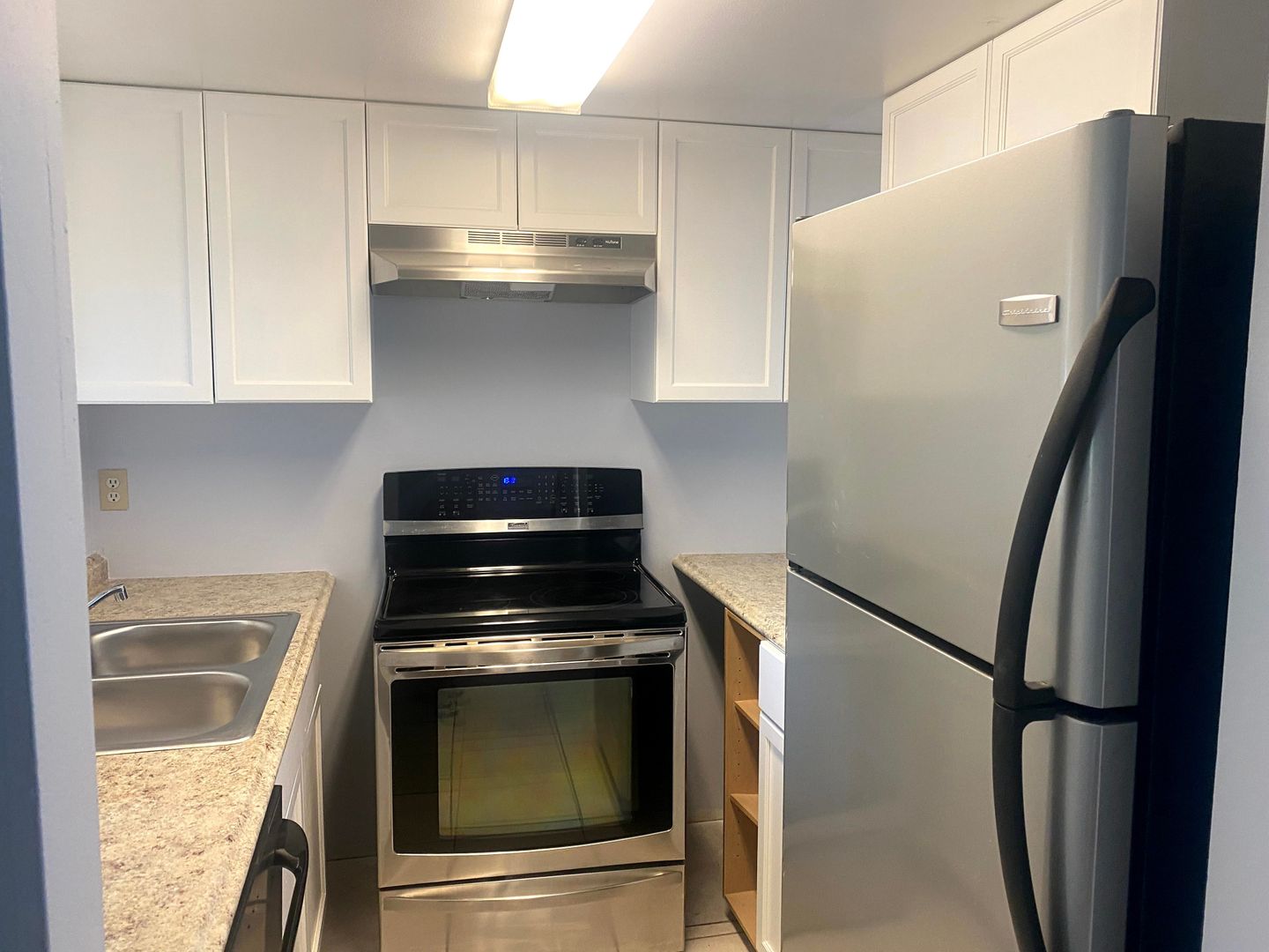 r12086 - 12086 Mendel Drive 5 of 12
