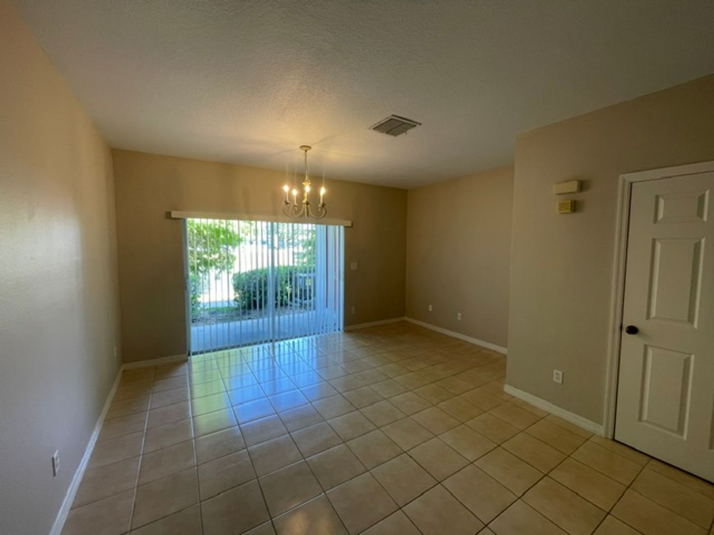 R10817 - 10817 Savannah Wood Dr Unit 201 9 of 12