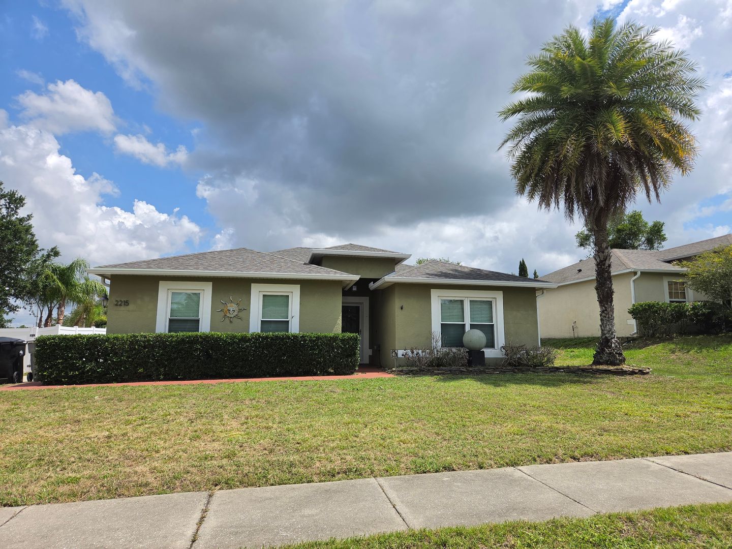 Apopka House: 2215 Kingscrest Circle