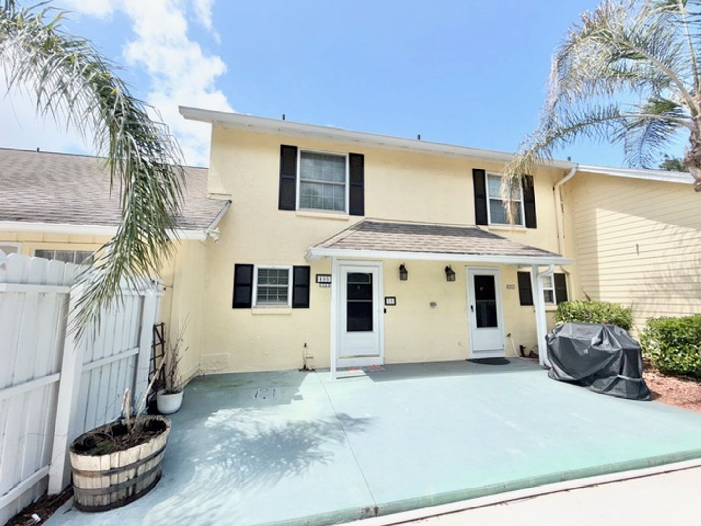 Apopka House: 1355 Villa Lane