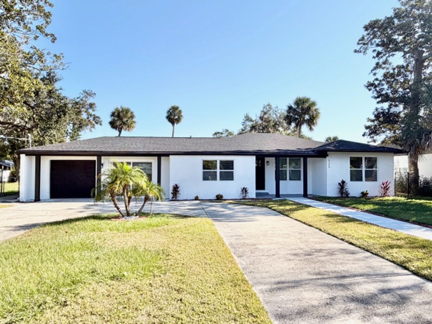 Daytona Beach House: 325 Burleigh Ave Holly Hill