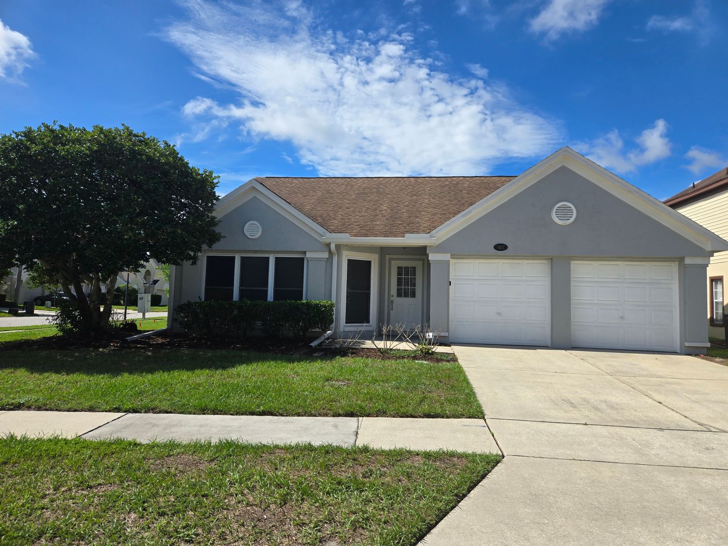 Lake Mary House: 901 Beresford Way