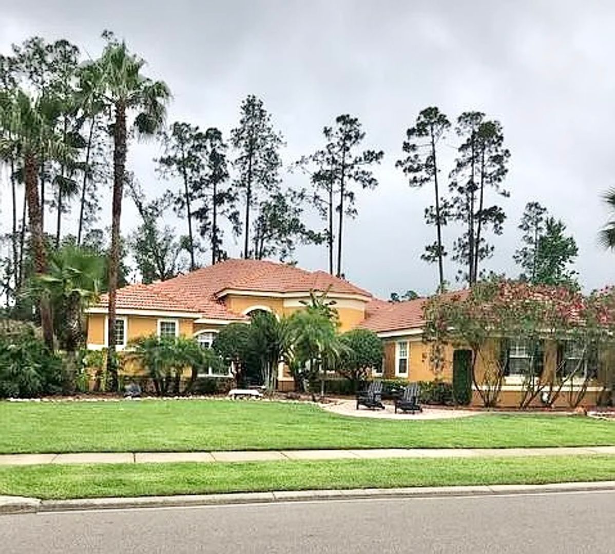 Lake Mary House: 1166 Cypress Loft Place