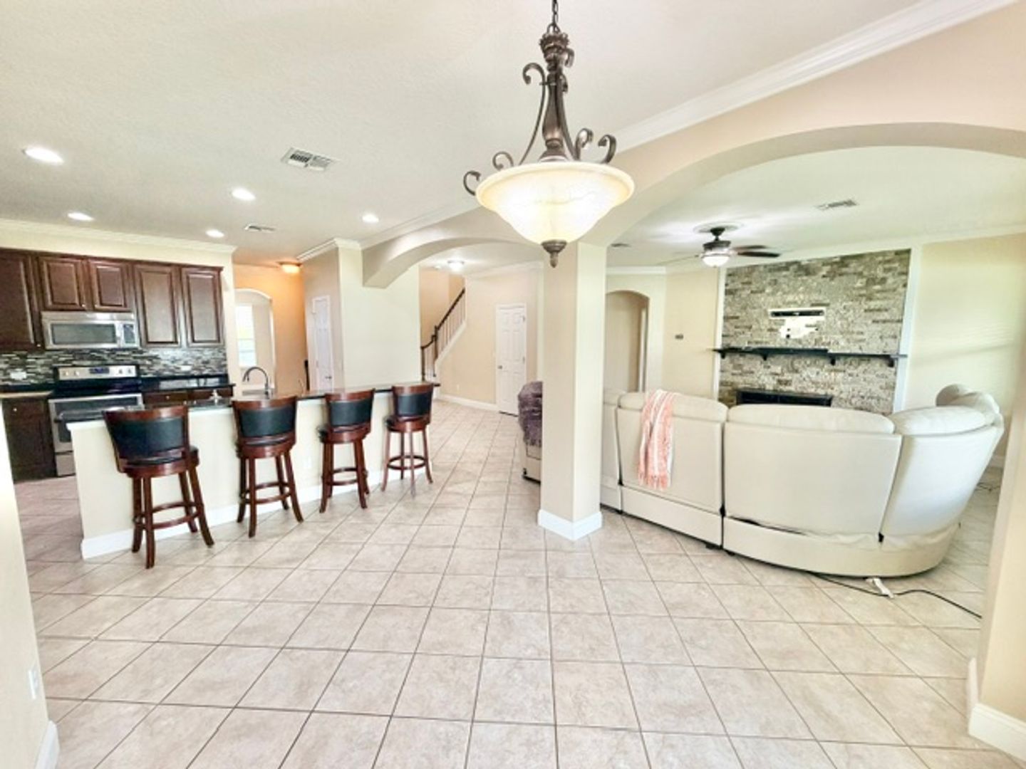 R2103C - 2103 Candlenut Cir 11 of 12