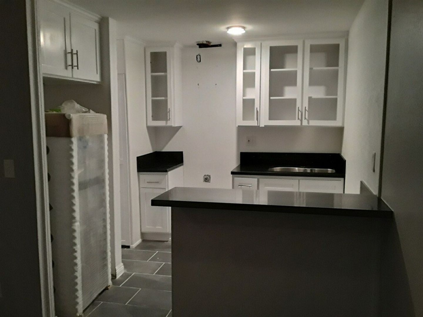 Los Angeles Apartment: 245 N Ridgewood Pl.