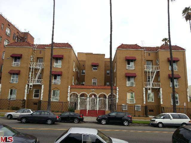 Los Angeles Apartment: 3701 W 1st Street