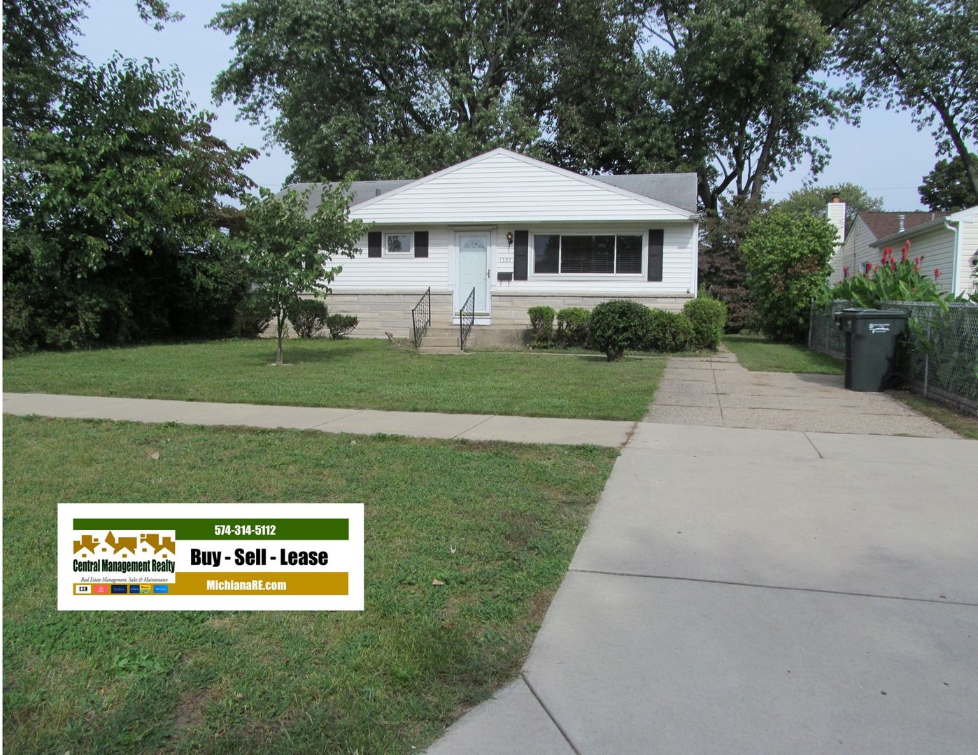South Bend House: 1322 Chimes Blvd.