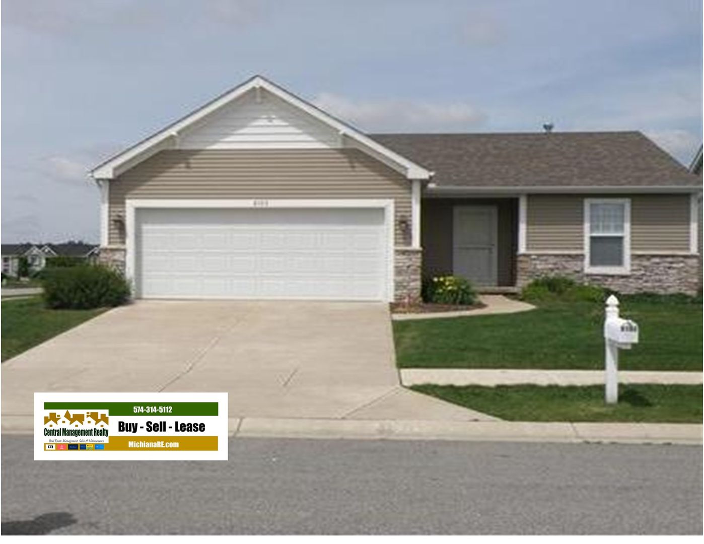 Granger House: 6103 Rockefellar Court