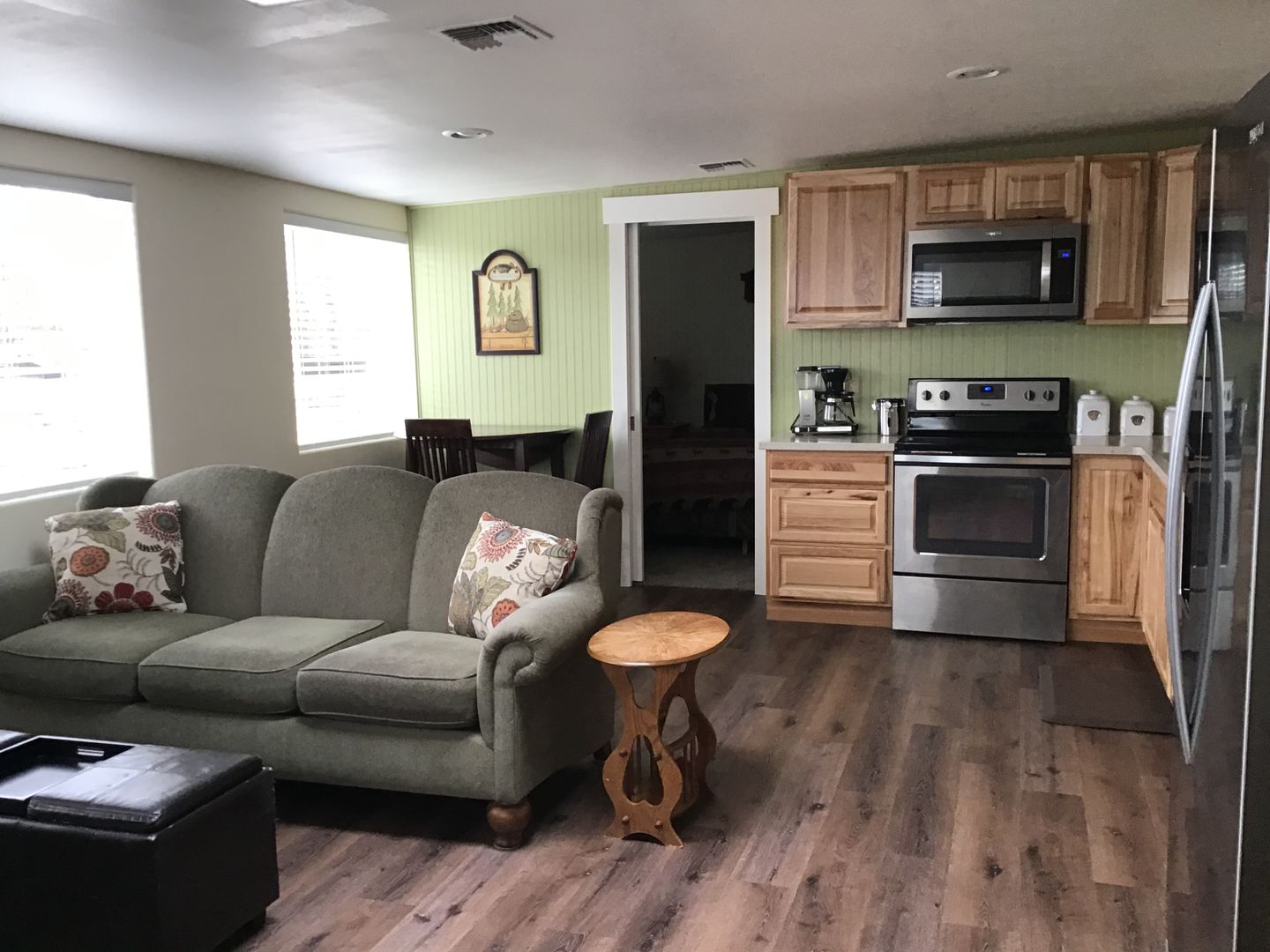 Bend Apartment: 18550 Couch Market Road