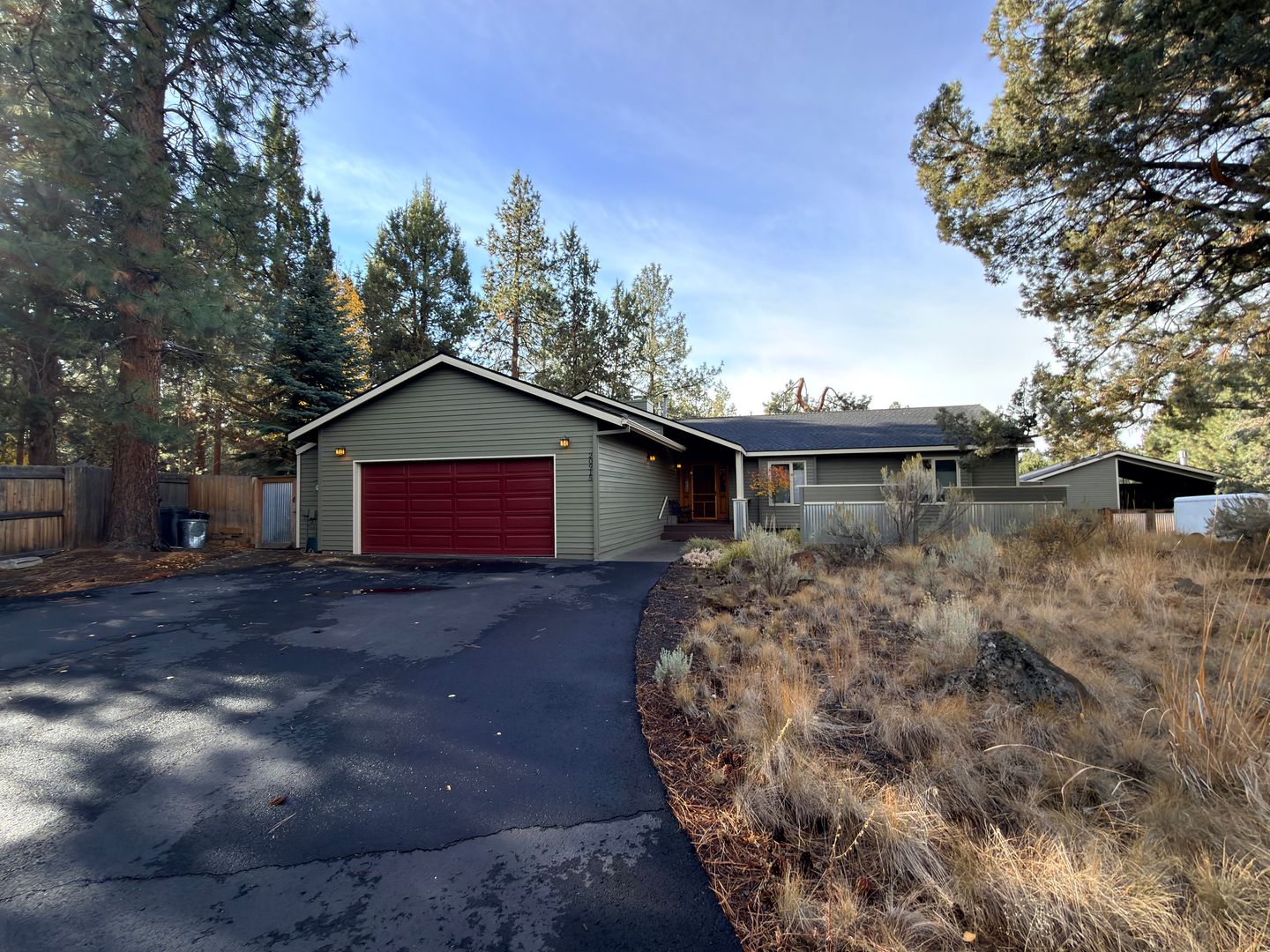 Bend House: 20915 King Hezekiah