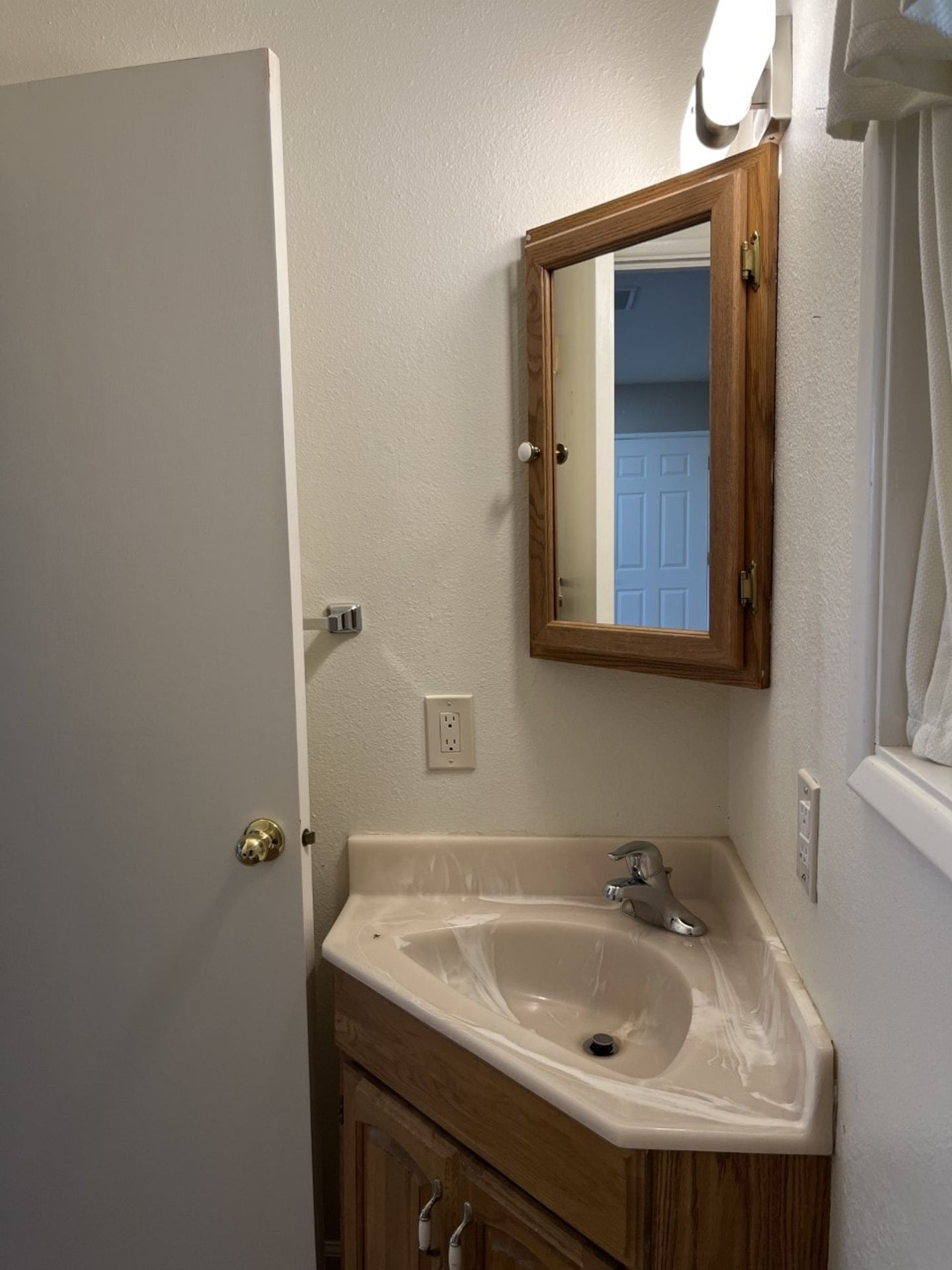 18600 Couch Market Road Unit 2 6 of 12