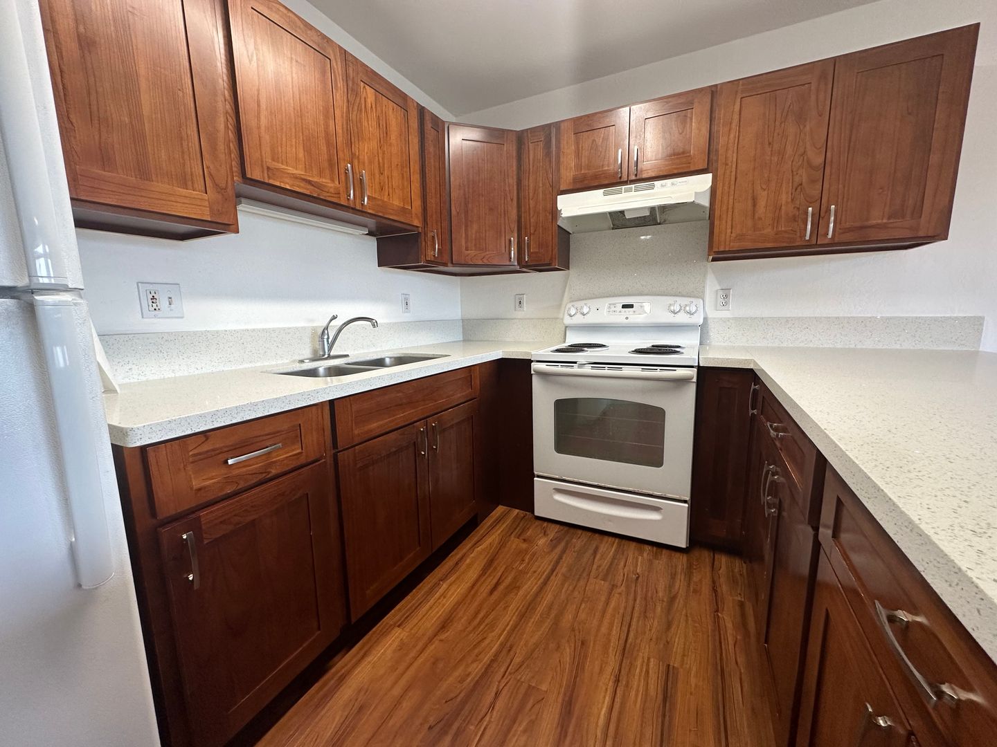 Honolulu Apartment: 922 Wiliwili Street