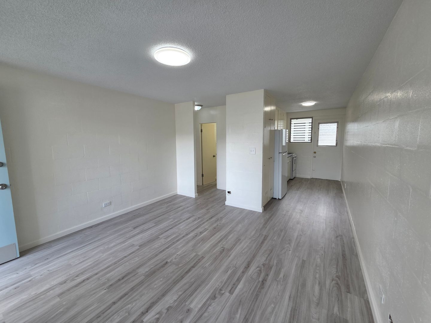 Honolulu Apartment: 2131 Fern Street