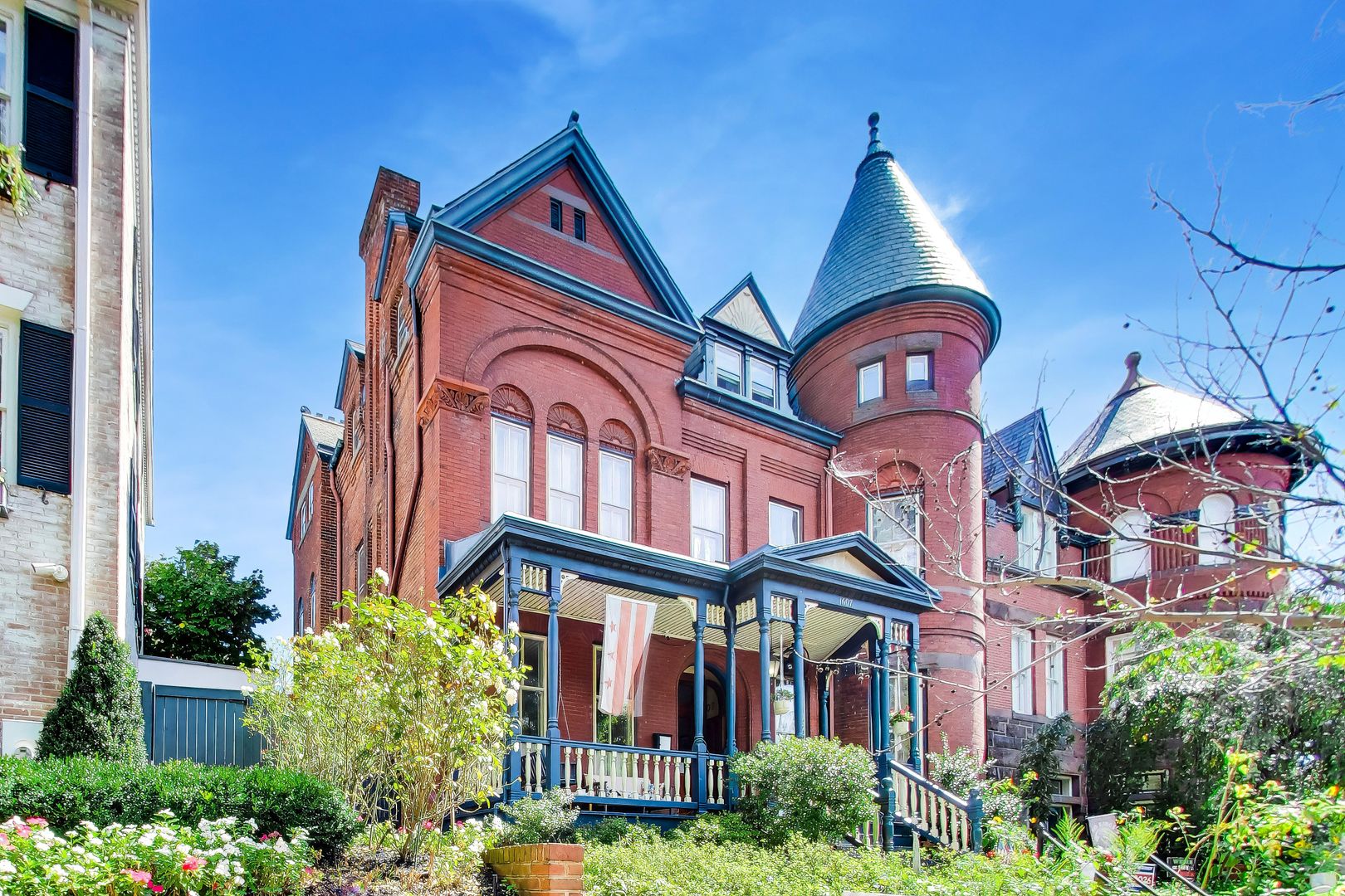 Washington House: 1607 31st St NW Unit B
