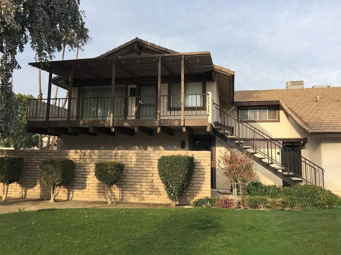 Bakersfield Apartment: 3333 El Encanto Court