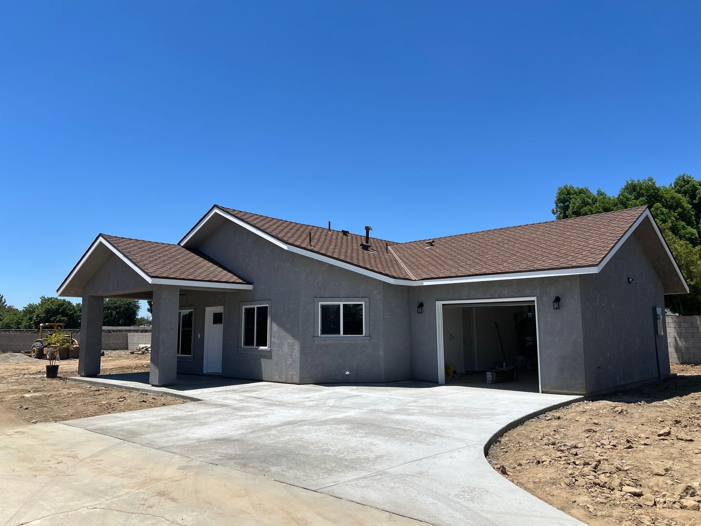Bakersfield House: 6603 Norris Rd