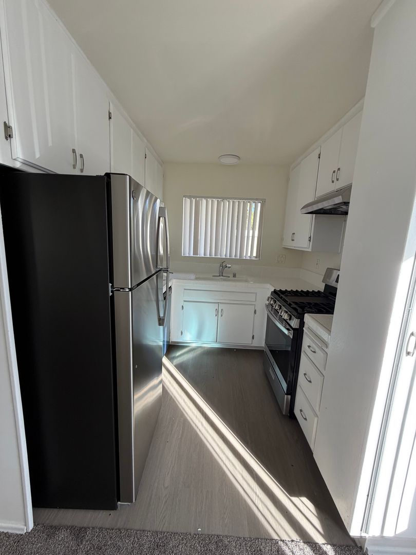 San Diego Apartment: 1224 Pennsylvania Ave.