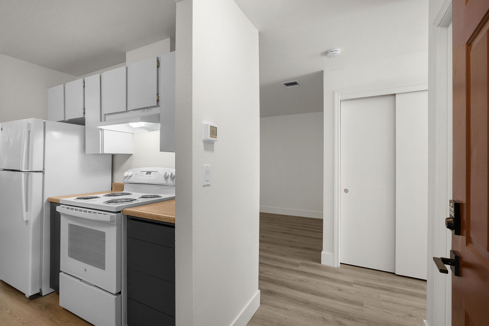 Vancouver Apartment: 1115 NE 105th Street