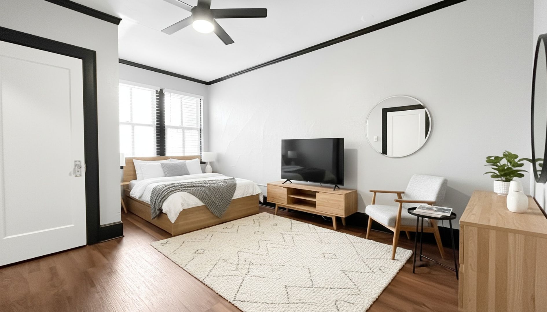 Portland Apartment: 717-735 SE Morrison St.