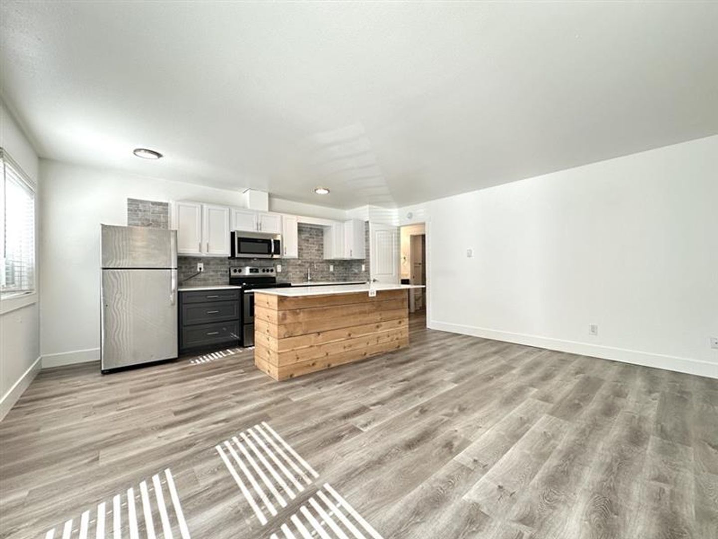 Beaverton Apartment: 13555 SW Jenkins Rd