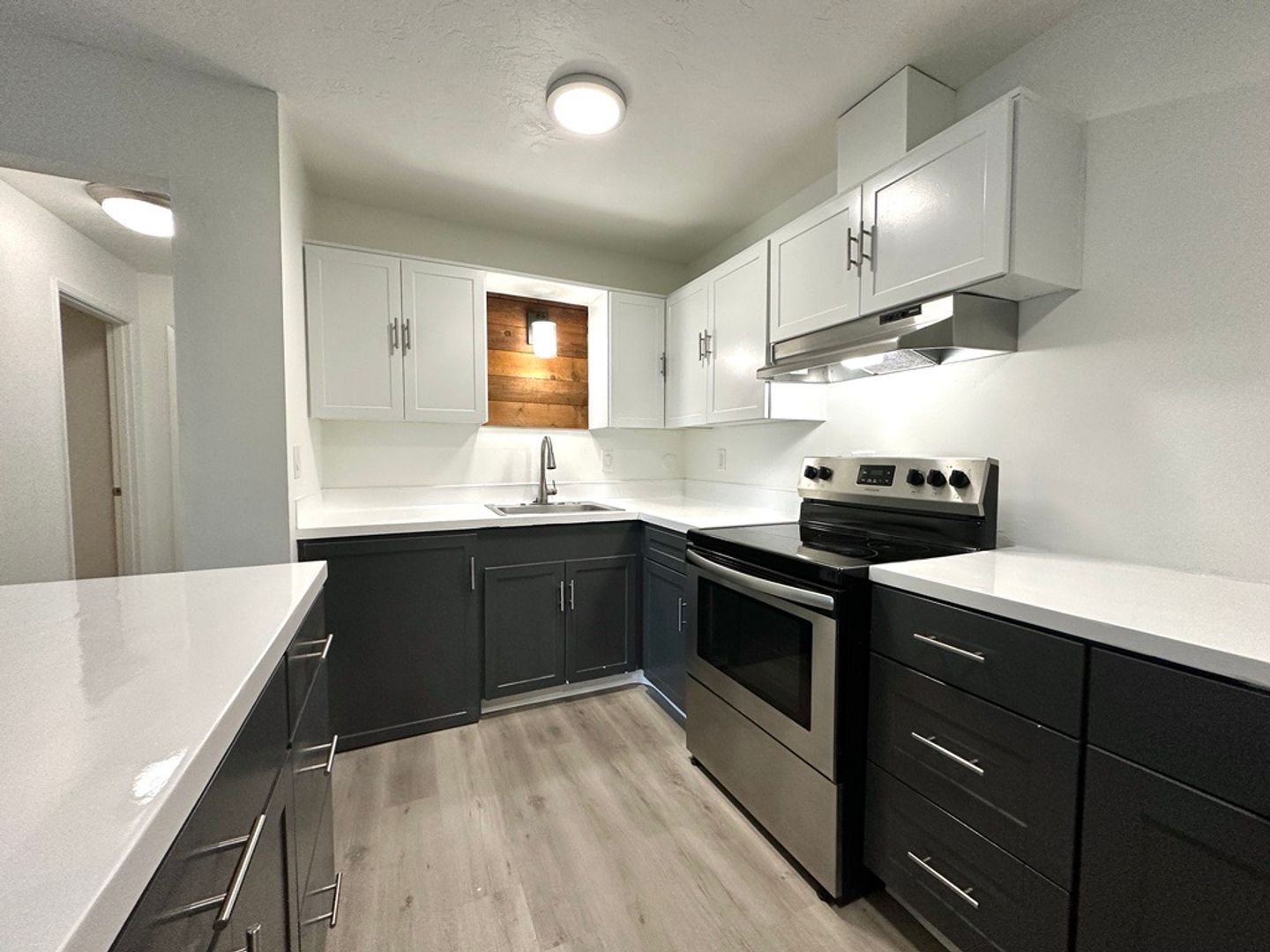 Beaverton Apartment: 13555 SW Jenkins Rd