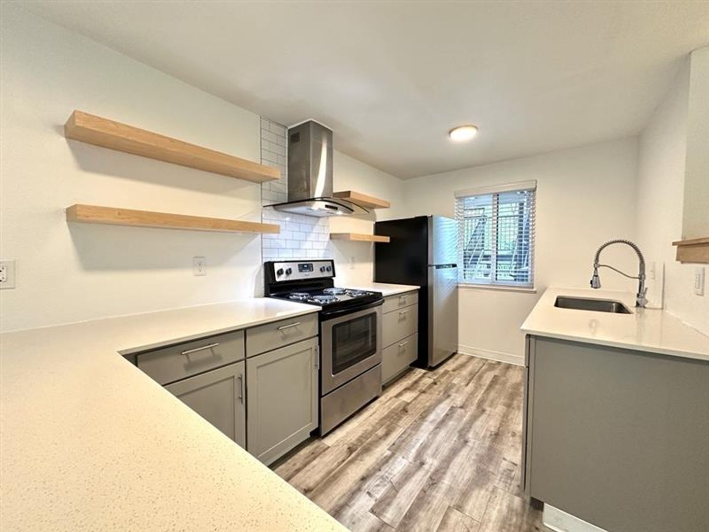 Beaverton Apartment: 14095 SW Walker Rd