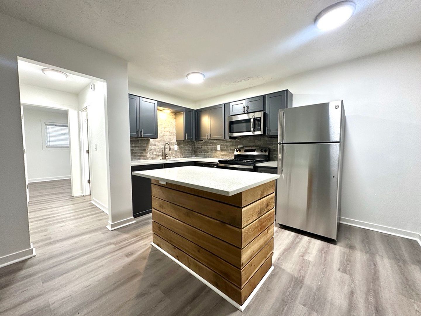 Beaverton Apartment: 13555 SW Jenkins Rd