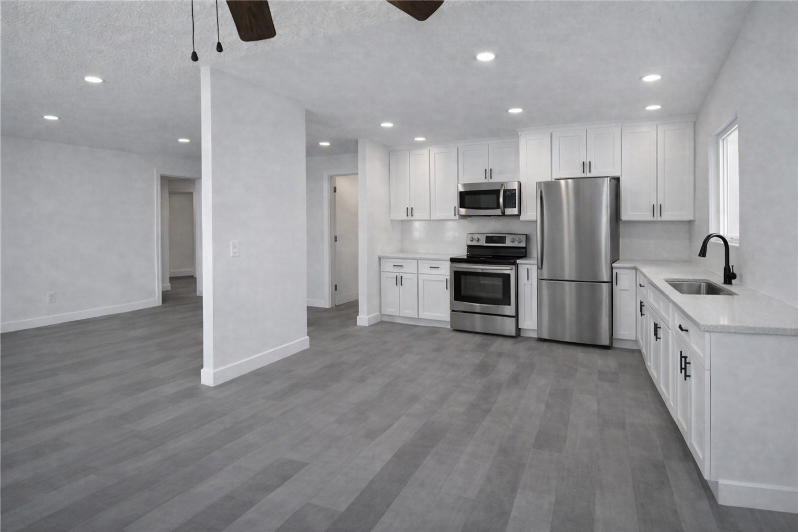 Oregon City Apartment: 788 Pleasant Avenue