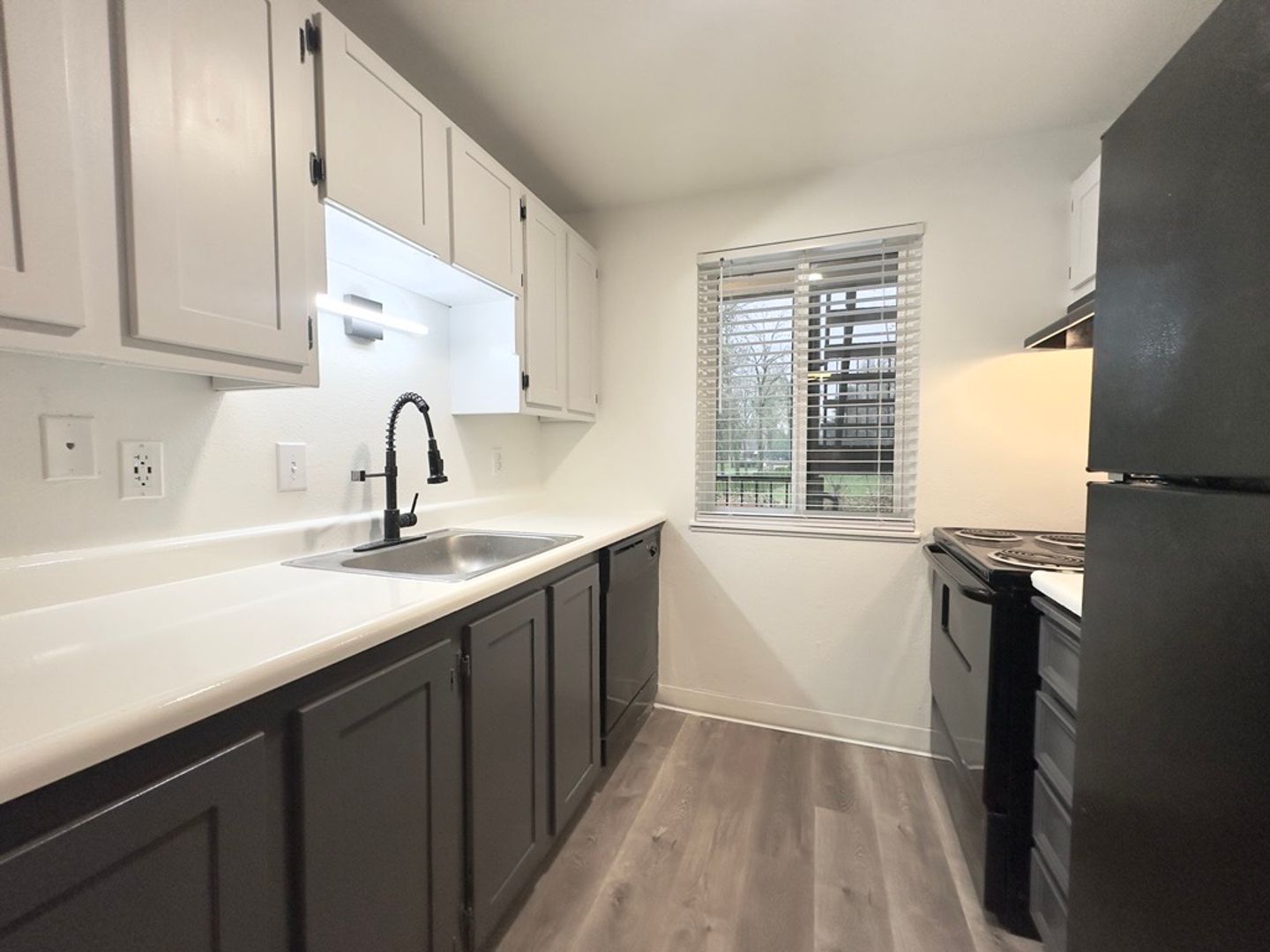 Beaverton Apartment: 14095 SW Walker Rd