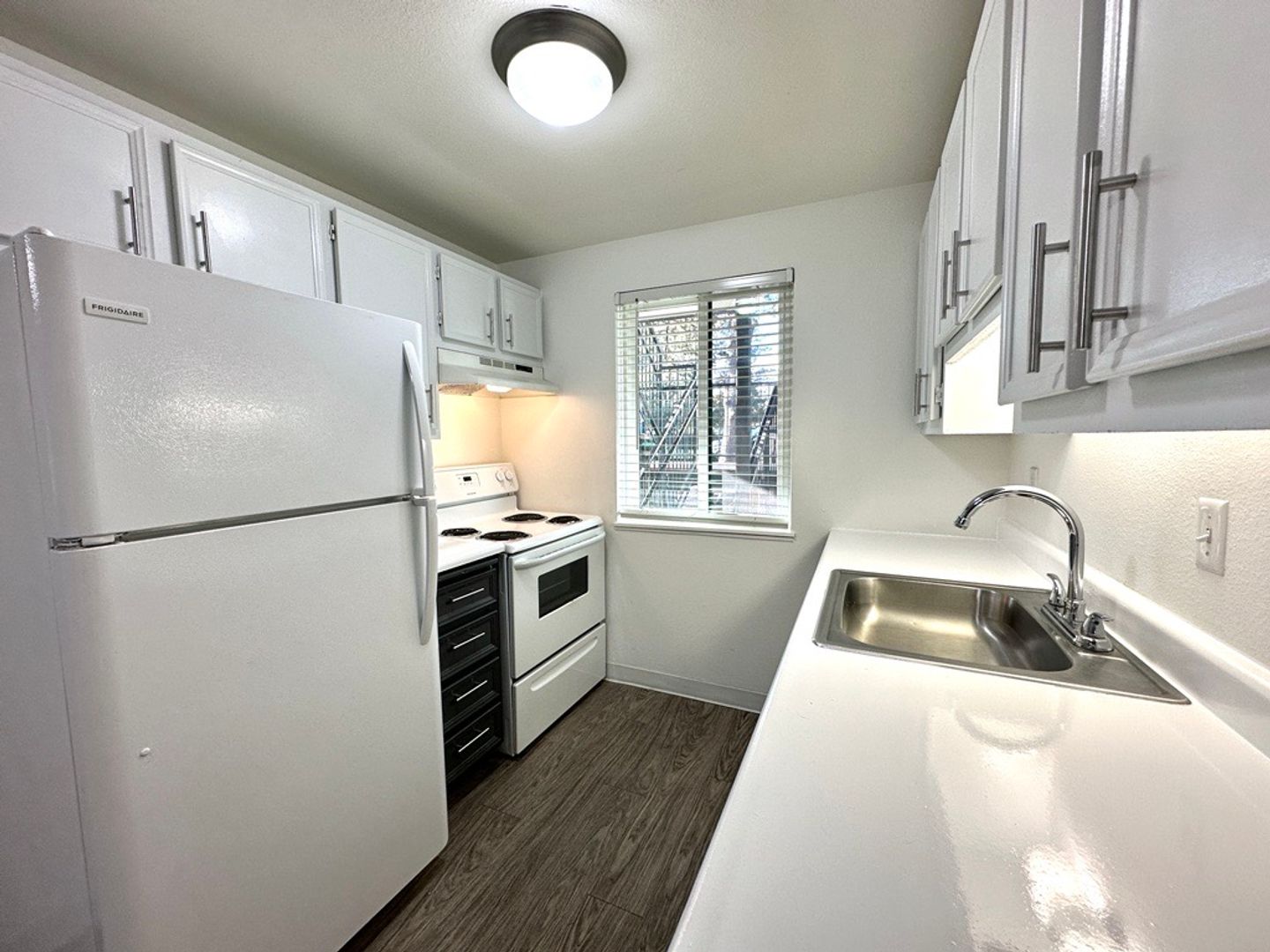 Beaverton Apartment: 14095 SW Walker Rd