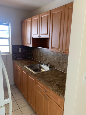 1/1 for rent – photo 1