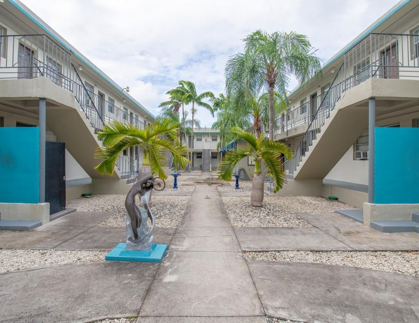 Miami Apartment: 419 - 449 NW 8 St