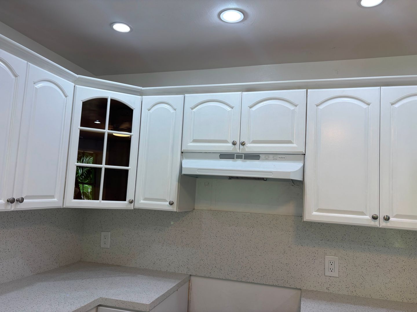 475 ne 164th st / Includes internet and 24-hour surveillance cameras 5 of 12