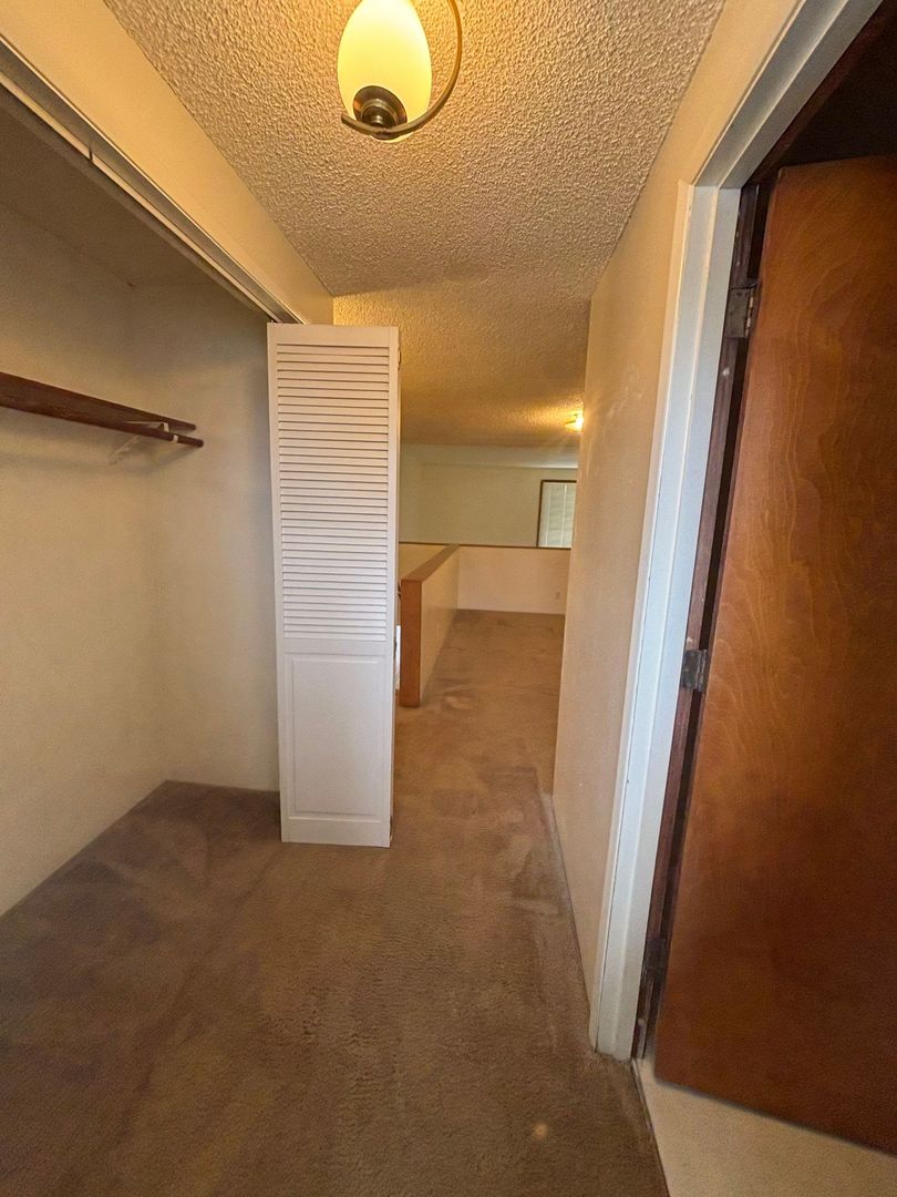 Eugene Apartment: 461 & 461 1/2 W 12th Ave., 462 W 11th Alley