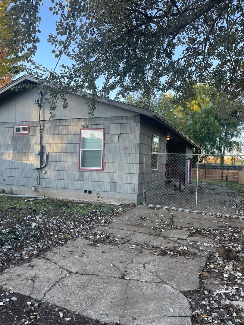 Eugene House: 350 Wilkie Street