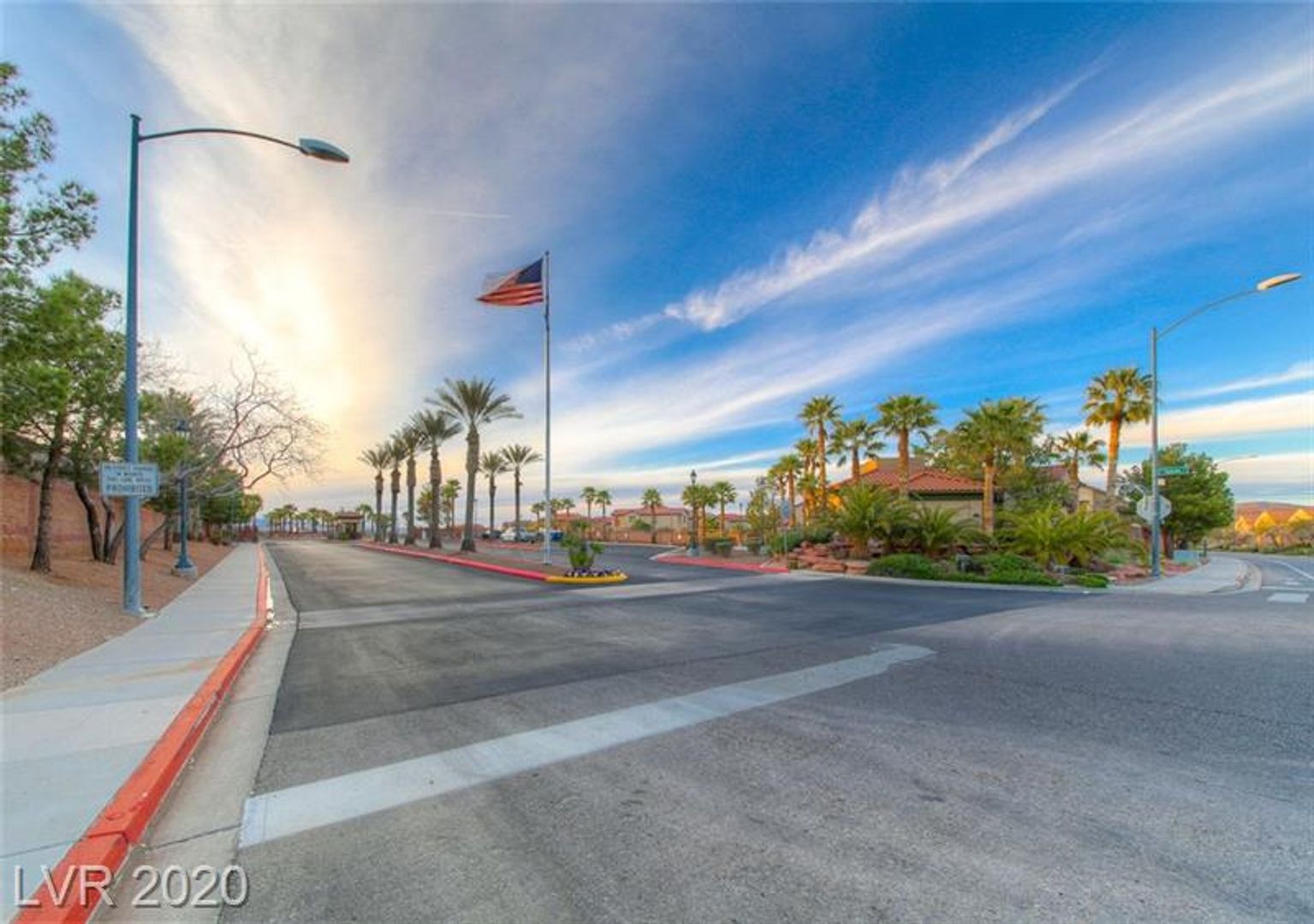 Henderson House: 1172 Paradise Desert Ave