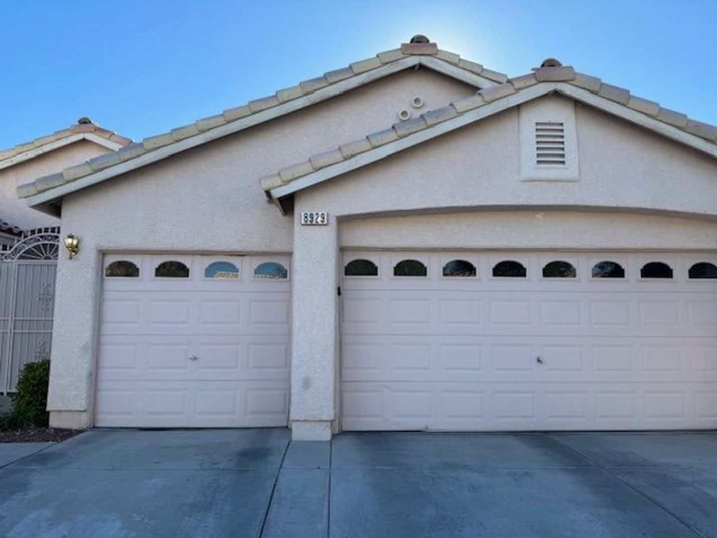 Las Vegas House: 8929 Frasure Falls Ave