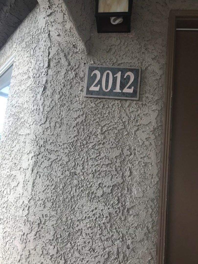Las Vegas House: 4400 S. Jones Blvd #2012