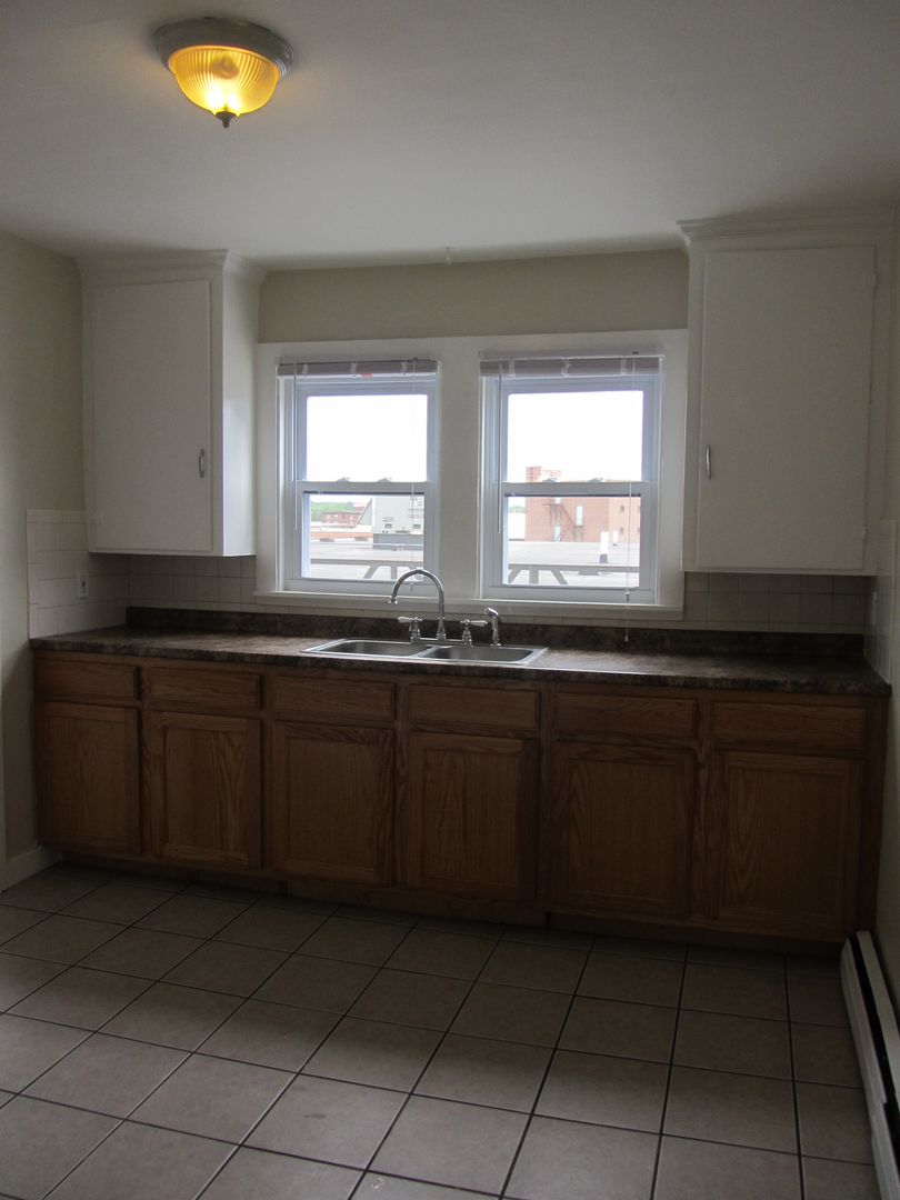 Biddeford Apartment: 13 Bacon St