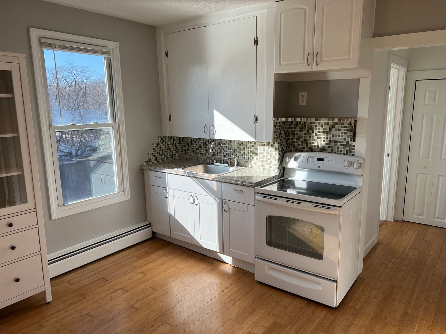 Biddeford Apartment: 23 Pine St