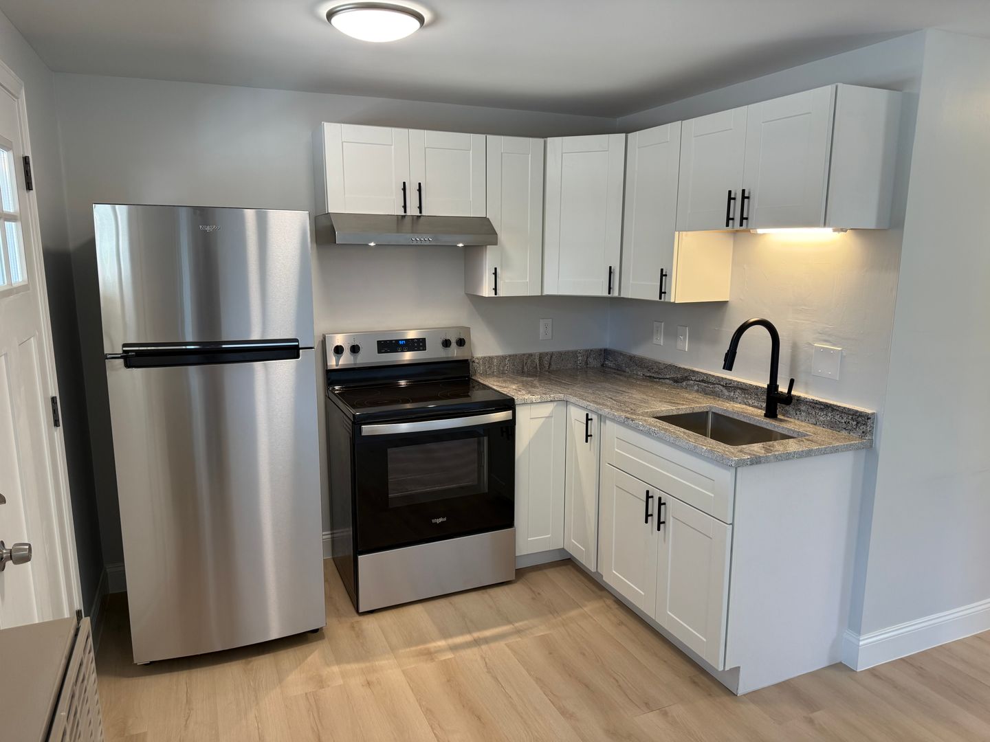 Old Orchard Beach Apartment: 137 Temple Ave