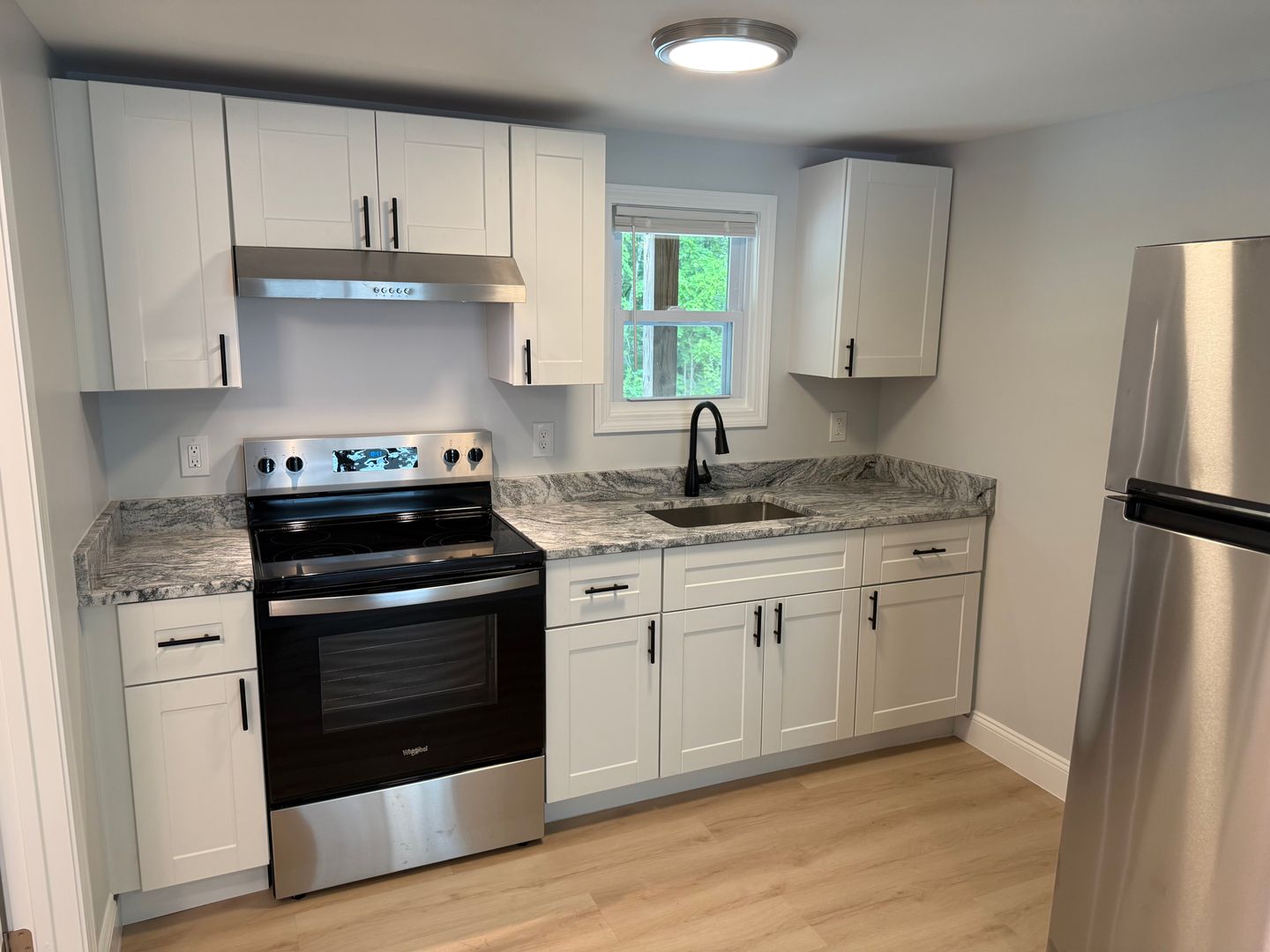 Old Orchard Beach Apartment: 137 Temple Ave