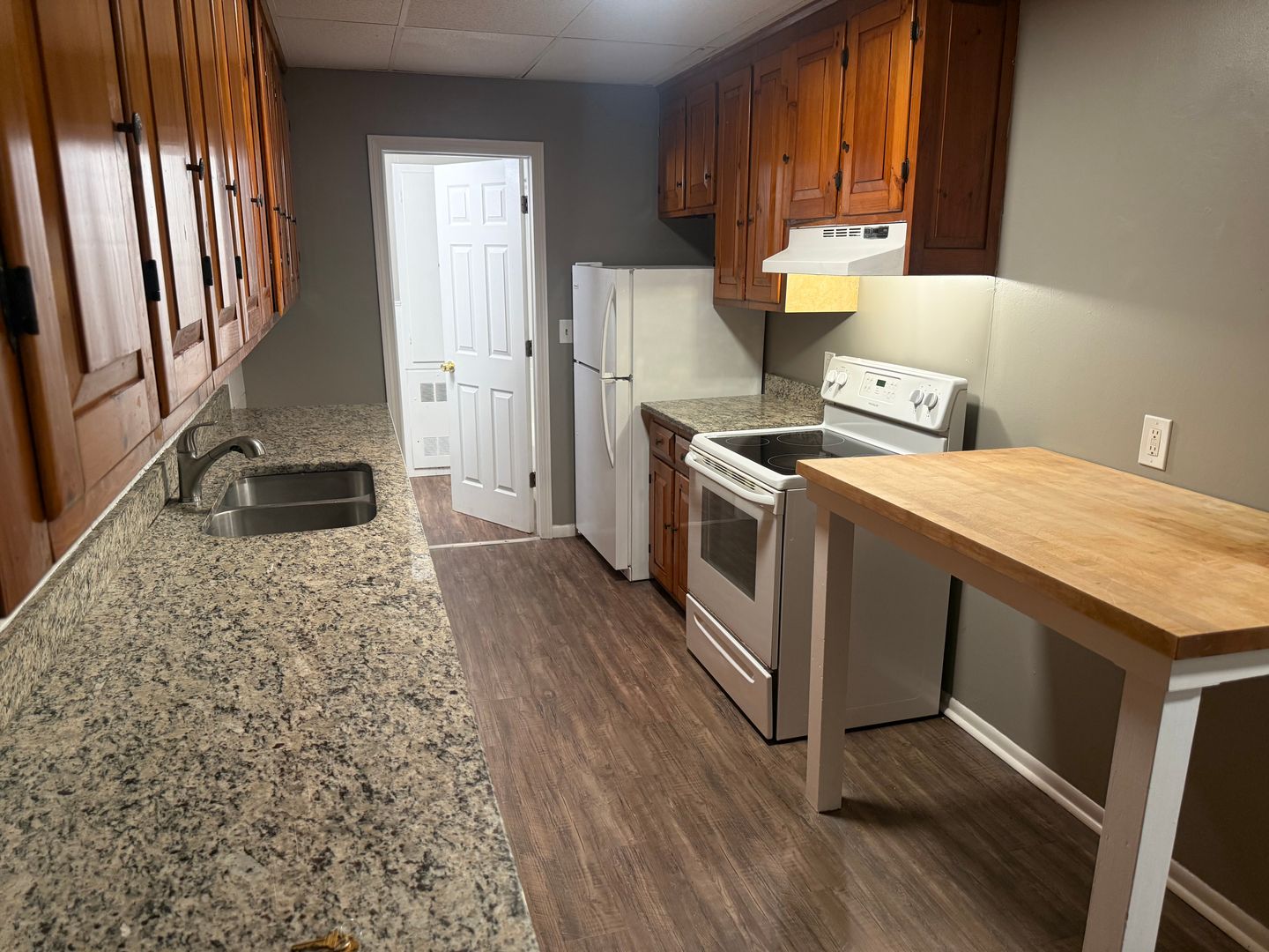 Biddeford Apartment: 159 Elm St