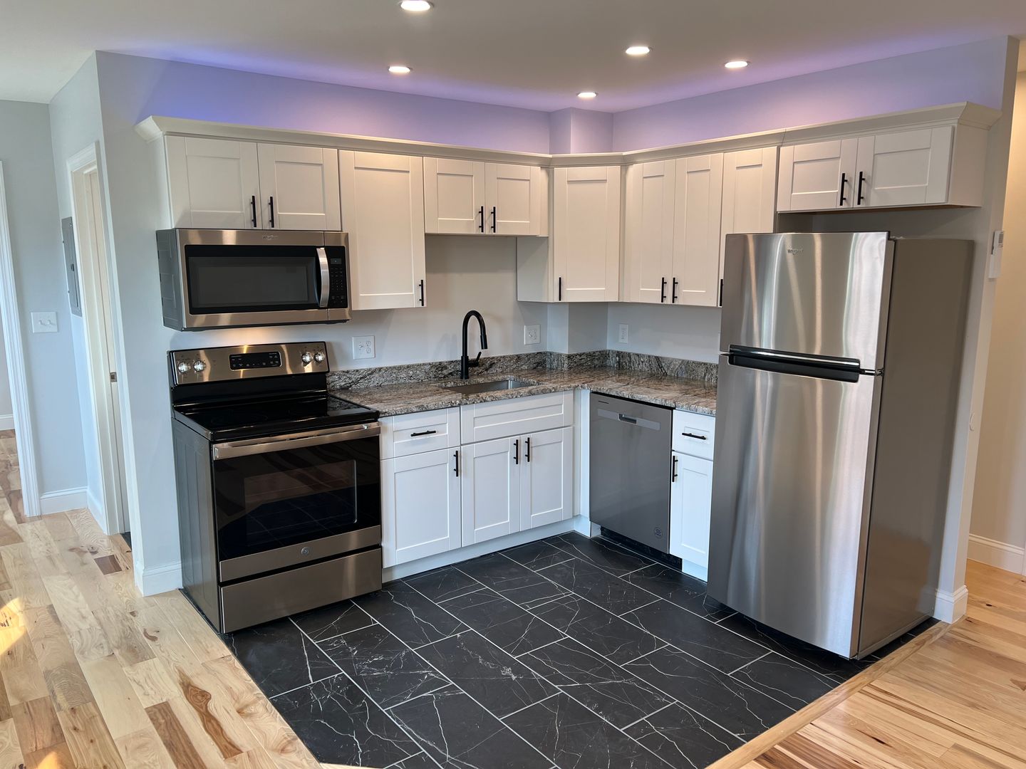 Biddeford Apartment: 20 Alfred St